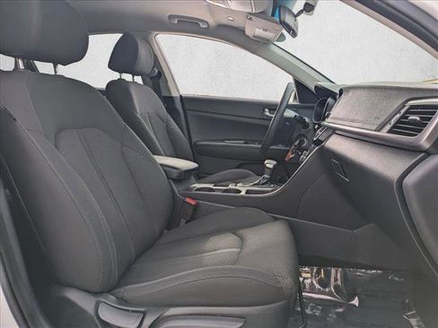 Used 2016 Kia Optima LX image 20