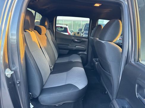 Used 2023 Toyota Tacoma TRD Sport image 26