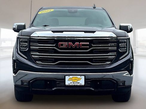 Used 2025 GMC Sierra 1500 SLT AWD/4WD image 2