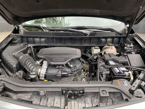 Used 2018 Cadillac XT5 Premium Luxury AWD/4WD image 13
