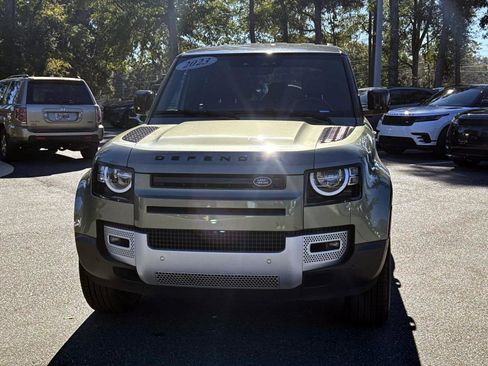 Used 2023 Land Rover Defender 110 S image 2