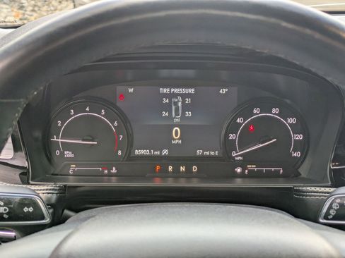 Used 2021 Lincoln Corsair AWD w/ Equipment Group 101A image 15