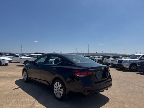 Certified 2024 Nissan Sentra S image 15