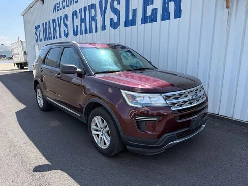Used 2018 Ford Explorer XLT w/ Class II Trailer Tow Package AWD/4WD image 1