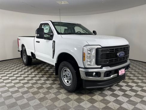 New 2026 Ford F350 XL w/ XL Chrome Package image 7