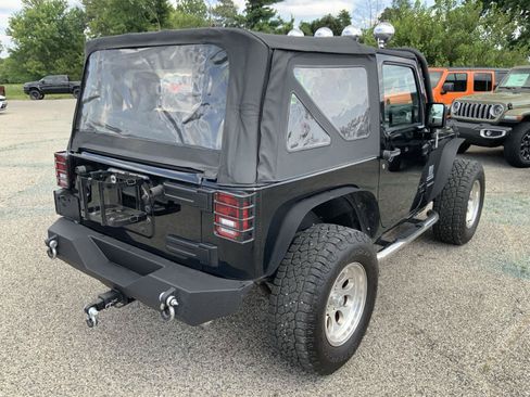 Used 2015 Jeep Wrangler Sport w/ Quick Order Package 24S AWD/4WD image 8