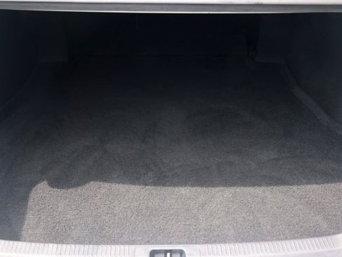 Used 2021 Toyota Camry SE w/ Convenience Package FWD image 17