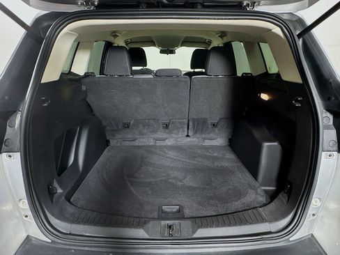 Used 2016 Ford Escape SE w/ Equipment Group 201A image 30