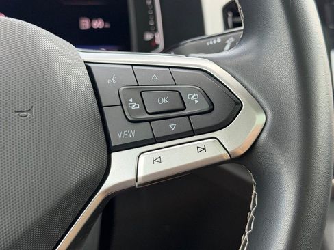 Used 2022 Volkswagen Atlas Cross Sport SE AWD/4WD image 19