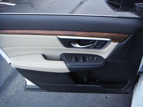 Used 2022 Honda CR-V EX-L image 12