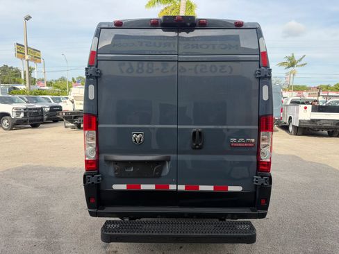 Used 2020 RAM ProMaster 3500 FWD image 4