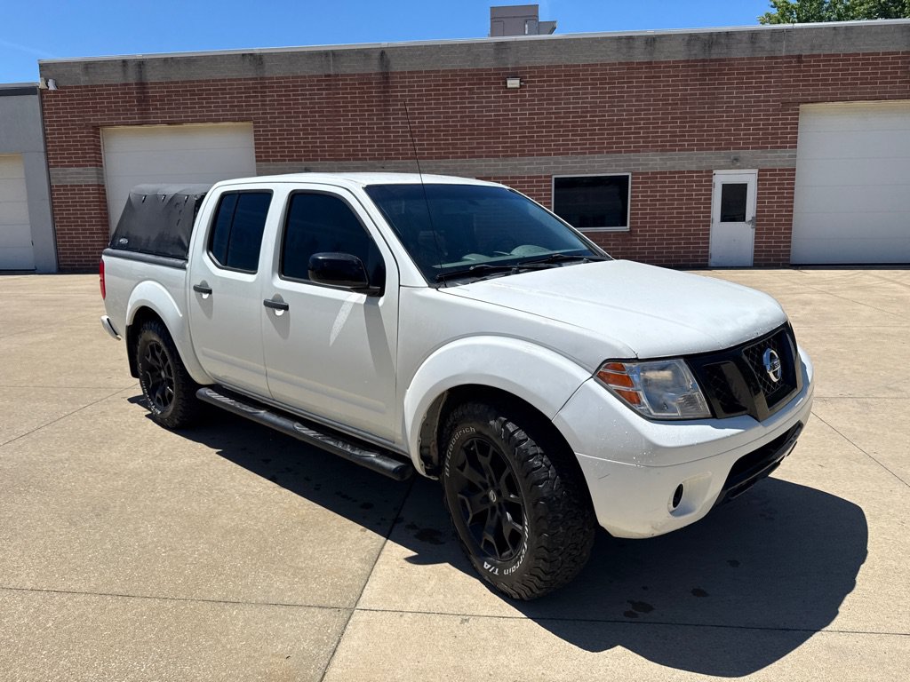 Used 2019 Nissan Frontier SV w/ Value Truck Package AWD/4WD image 3