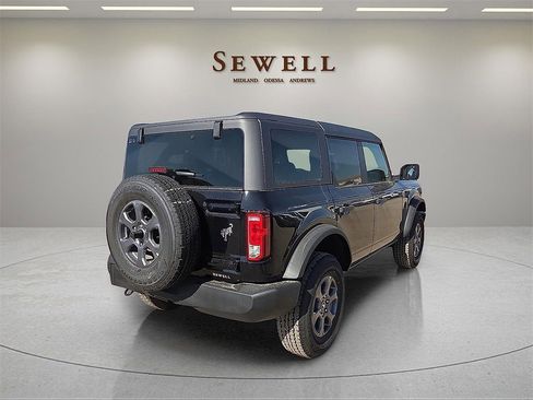 New 2025 Ford Bronco Big Bend image 4