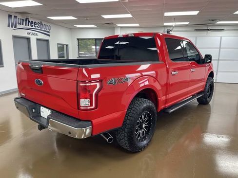 Used 2017 Ford F150 XLT w/ Equipment Group 302A Luxury AWD/4WD image 6
