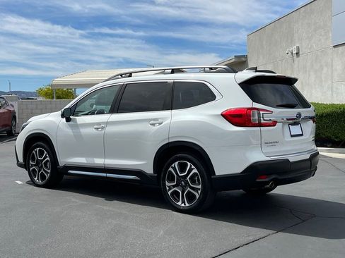 Used 2023 Subaru Ascent Limited w/ Technology Package image 2