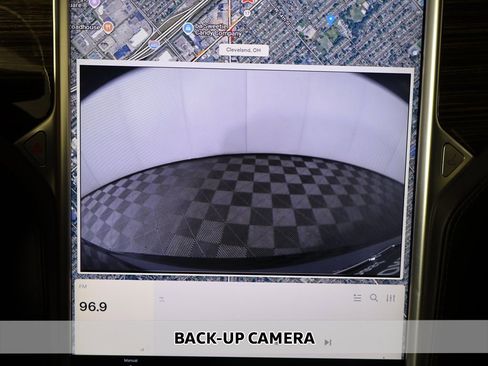 Used 2016 Tesla Model S 90D image 6