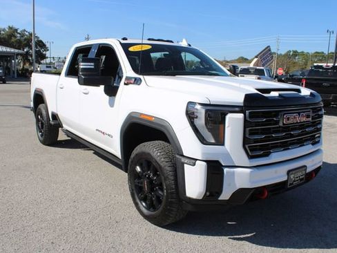 Used 2025 GMC Sierra 2500 AT4 w/ AT4 Premium Plus Package image 21