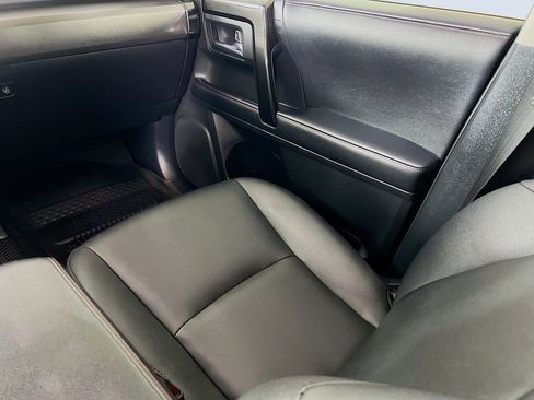 Used 2022 Toyota 4Runner TRD Off-Road Premium image 25