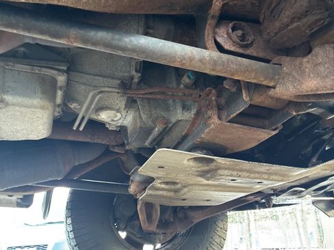 Used 2007 Chevrolet Silverado 2500 W/T w/ Snow Plow Prep Package image 18