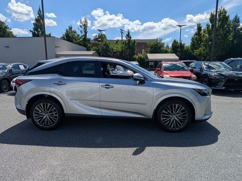 Used 2024 Lexus RX 350 AWD w/ Technology Package image 2