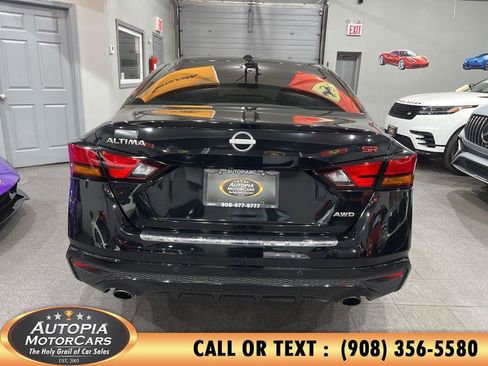 Used 2023 Nissan Altima 2.5 SR AWD/4WD image 4