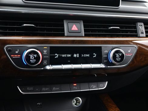 Used 2019 Audi A4 2.0T allroad Premium Plus image 21
