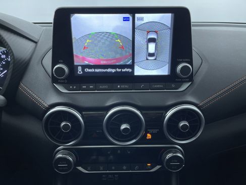 Certified 2023 Nissan Sentra SR w/ SR Premium Package image 19