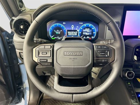 New 2026 Toyota Land Cruiser image 9