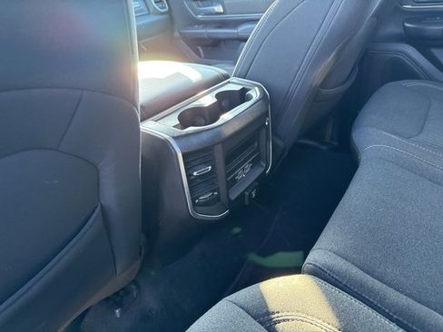 Used 2021 RAM 1500 Big Horn image 32