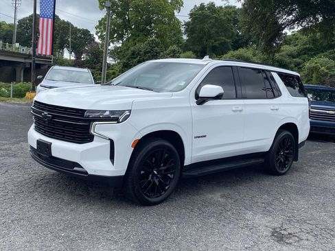 Used 2023 Chevrolet Tahoe RST w/ Luxury Package AWD/4WD image 3