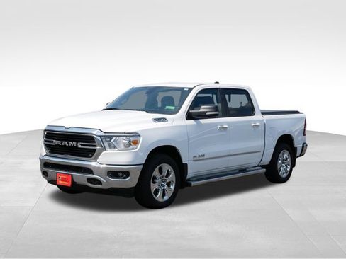 Used 2019 RAM 1500 Big Horn AWD/4WD image 3