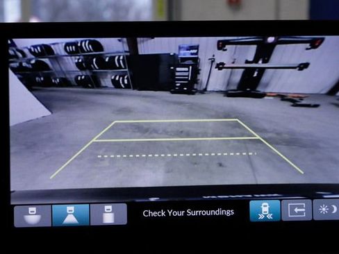 Certified 2024 Honda HR-V EX-L image 35