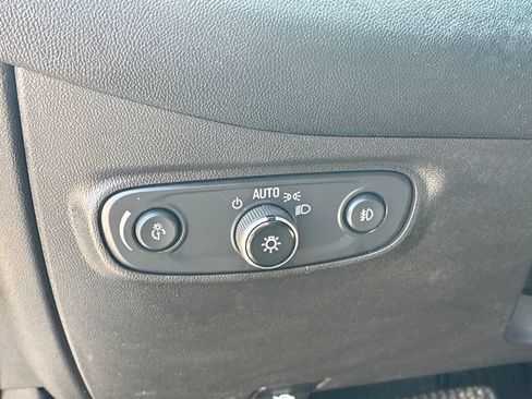 Used 2021 Chevrolet Equinox LT AWD/4WD image 14