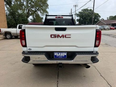 Used 2025 GMC Sierra 2500 Pro w/ 1SA Pro Safety Plus Package AWD/4WD image 6