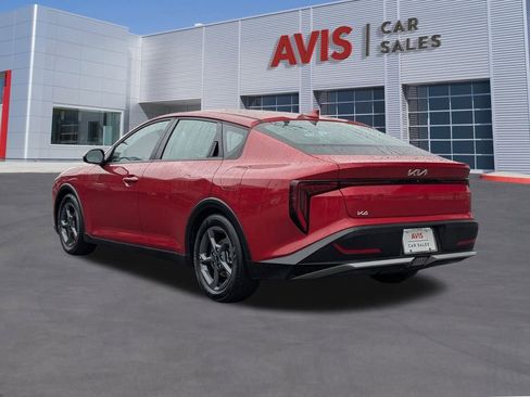 Used 2025 Kia K4 LXS image 3