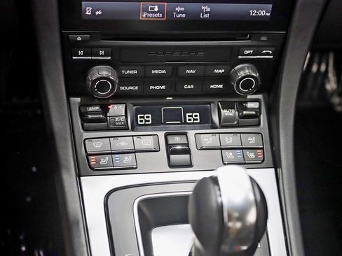 Used 2017 Porsche 911 Turbo AWD/4WD image 23
