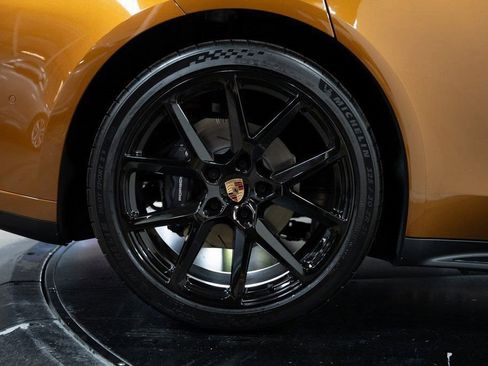 Certified 2024 Porsche Panamera image 23