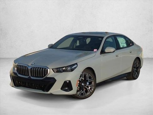 New 2026 BMW 530i w/ M Sport Package image 1