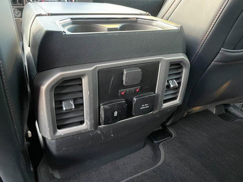 Used 2022 Ford F350 Platinum image 21