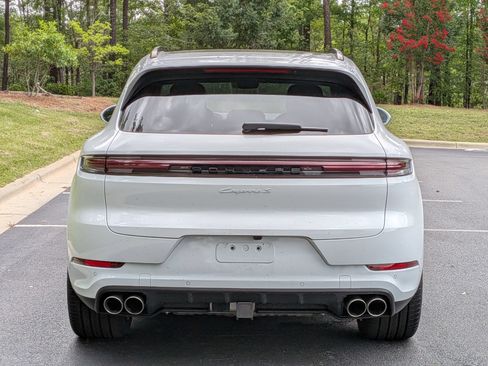 Certified 2026 Porsche Cayenne S AWD/4WD image 22