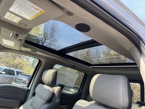 New 2026 Ford F450 Platinum w/ Platinum Plus Package image 24