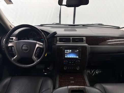 Used 2012 GMC Yukon XL Denali AWD/4WD image 22