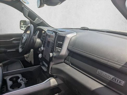 Used 2024 RAM 1500 Laramie AWD/4WD image 21