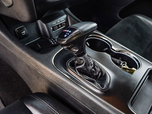 Used 2018 Dodge Durango GT w/ Premium Group RWD image 27