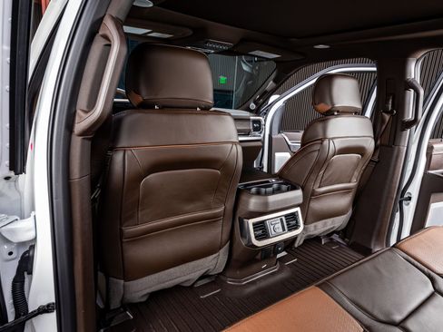 Used 2024 Ford F250 King Ranch w/ Chrome Package image 33