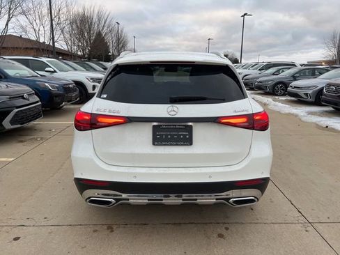 Used 2025 Mercedes-Benz GLC 300 4MATIC image 5