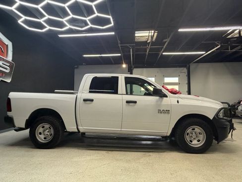 Used 2017 RAM 1500 Tradesman w/ Protection Group AWD/4WD image 12