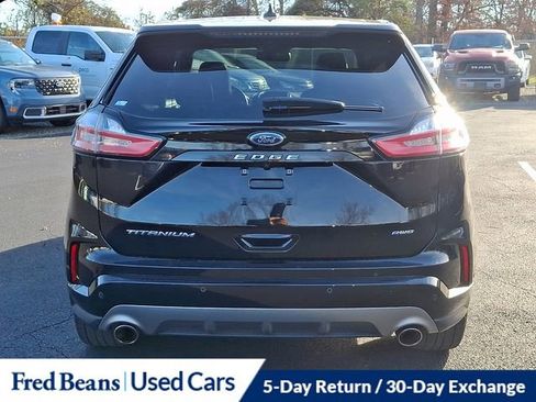 Certified 2022 Ford Edge Titanium w/ Equipment Group 301A image 10