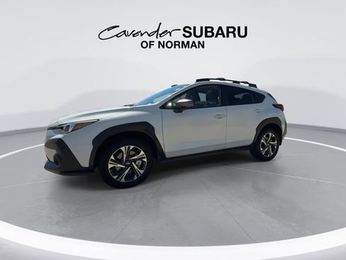 Used 2025 Subaru Crosstrek 2.0i Premium image 7