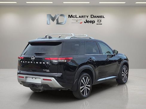 Used 2025 Nissan Pathfinder Platinum w/ Cargo Package AWD/4WD image 5